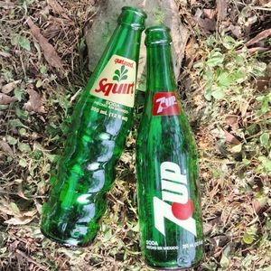 💚 Green bottles set of (2)